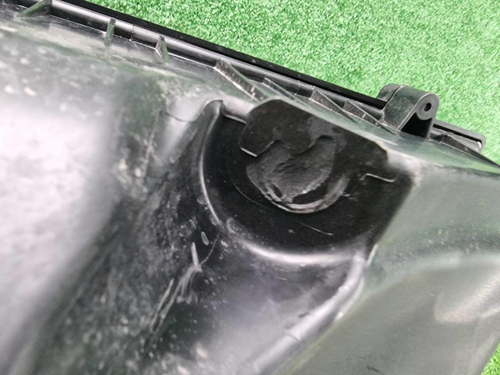 Корпус воздушного фильтра BMW 7er G11 (15-19)