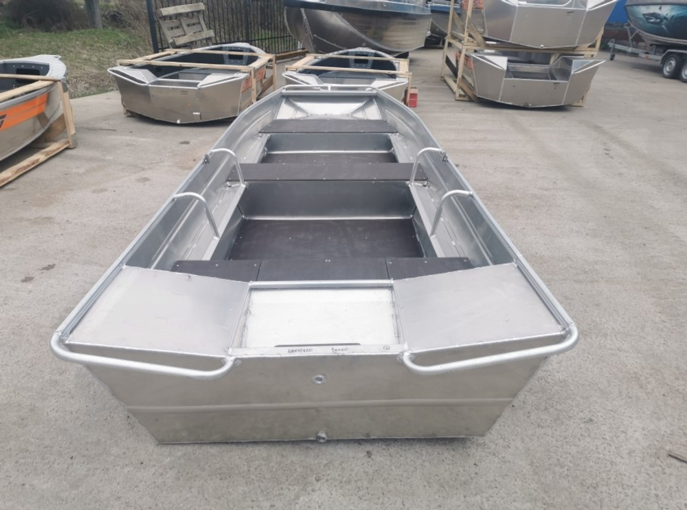 Алюминиевая лодка WELLBOAT-40