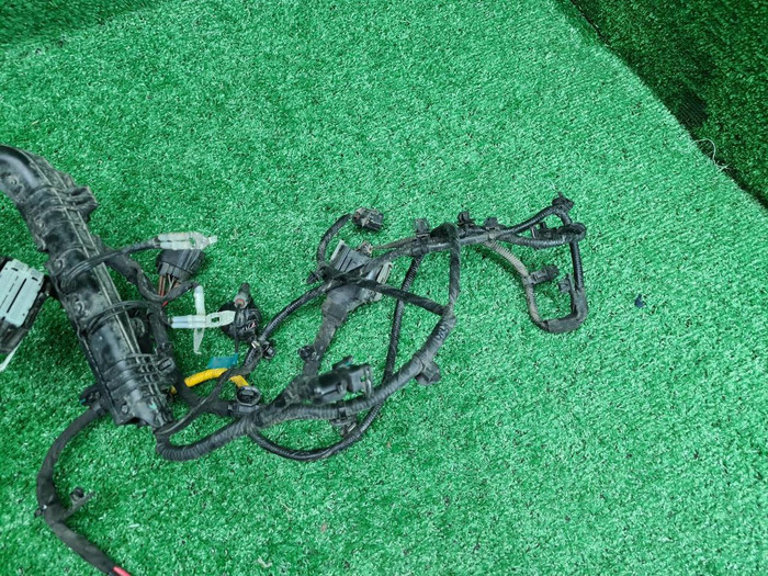 Проводка моторного отсека Geely Coolray (19-нв)