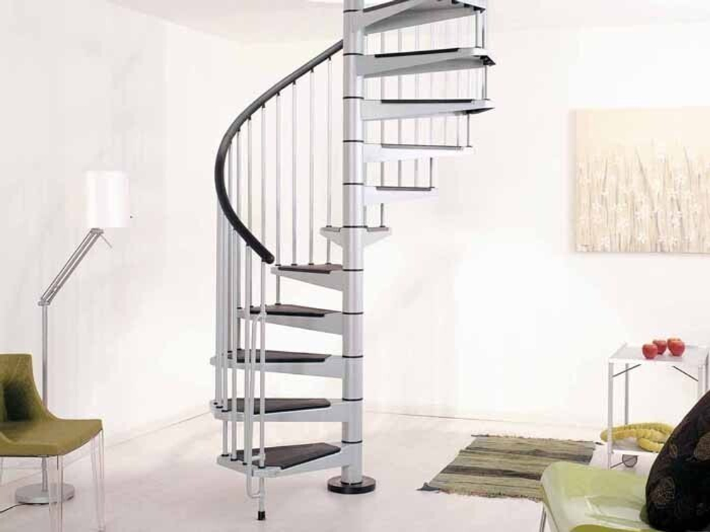 Винтовая металлическая лестница CIVIK