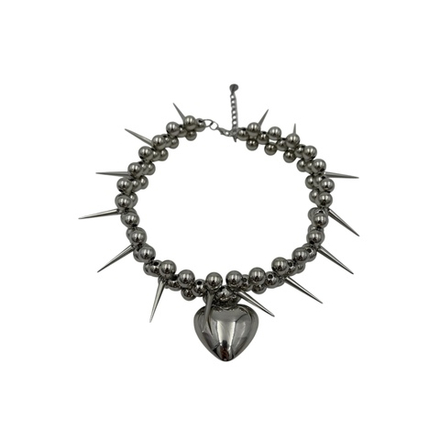 sharp heart necklace