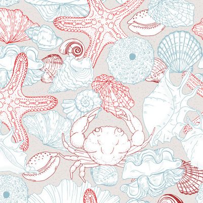 на морском берегу