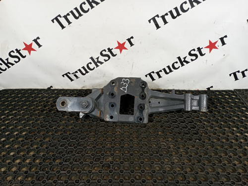 Кронштейн рессоры передней правый 2018г.