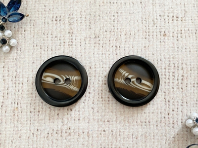 Пуговицы, d 2,5 см