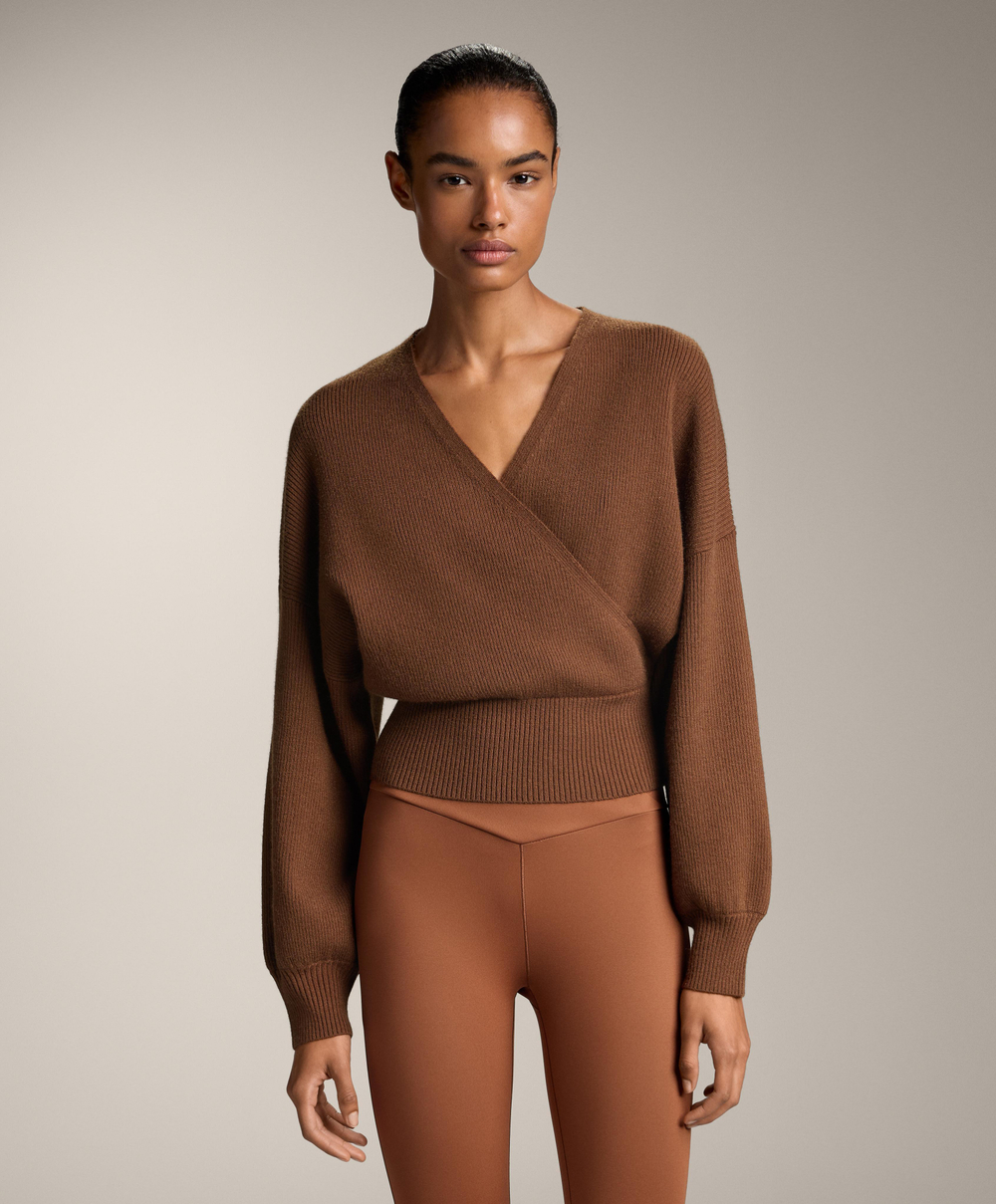 Oysho Джемпер с запахом из трикотажа в рубчик, коричневый