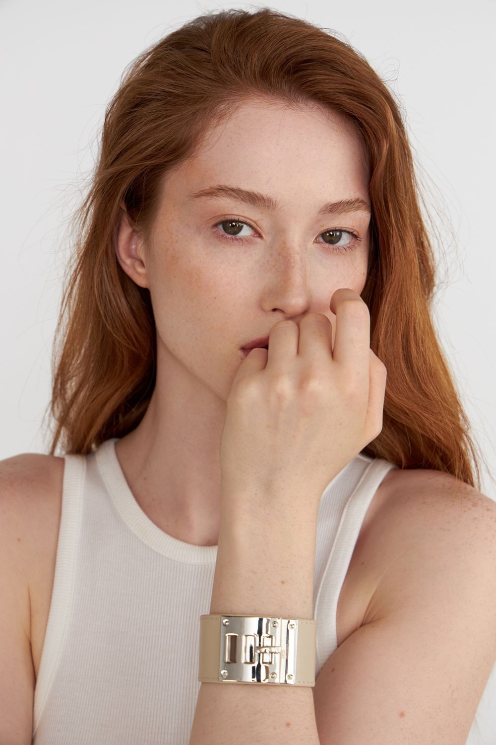 MISTRESS БРАСЛЕТ 14 MILK