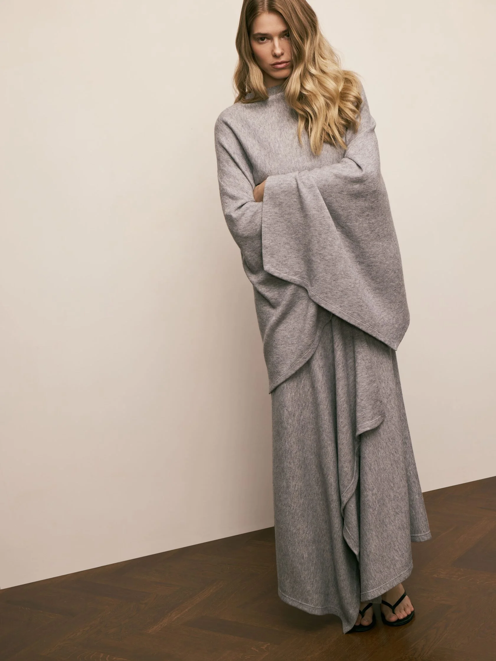 Пончо «Soft Flow»