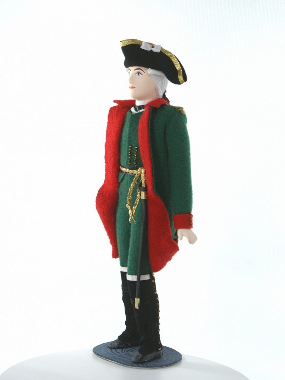 Кукла коллекционная Потешного промысла в военном костюме гарнизонного обер-офицера (Гринев, "Капитанская дочка")