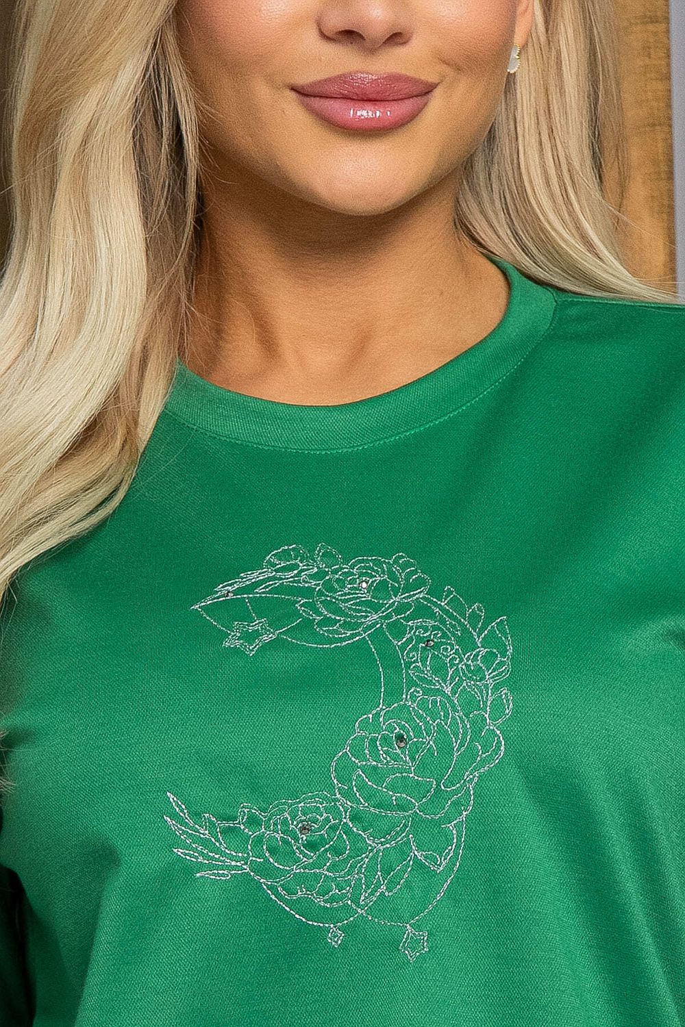 Футболка с вышивкой Эксклюзив (зеленая) Б12765-11М LT Collection