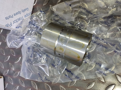 Втулка 37B-09-4C002