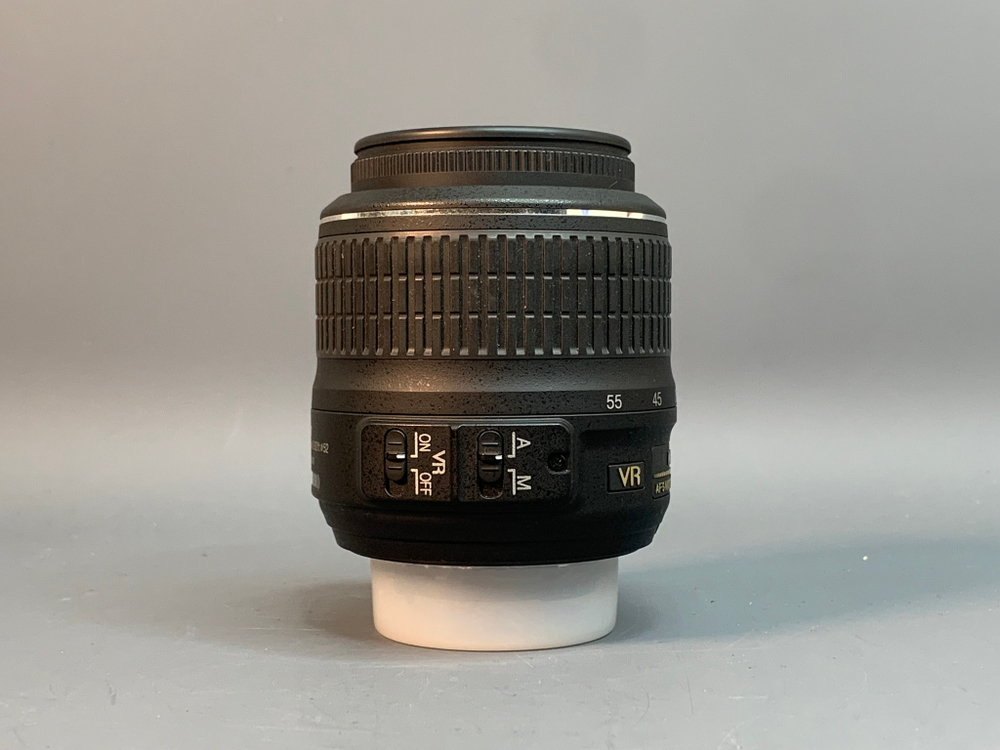 Nikon D3200 kit 18-55mm 3.5-5.6G VR 1.500 кадров