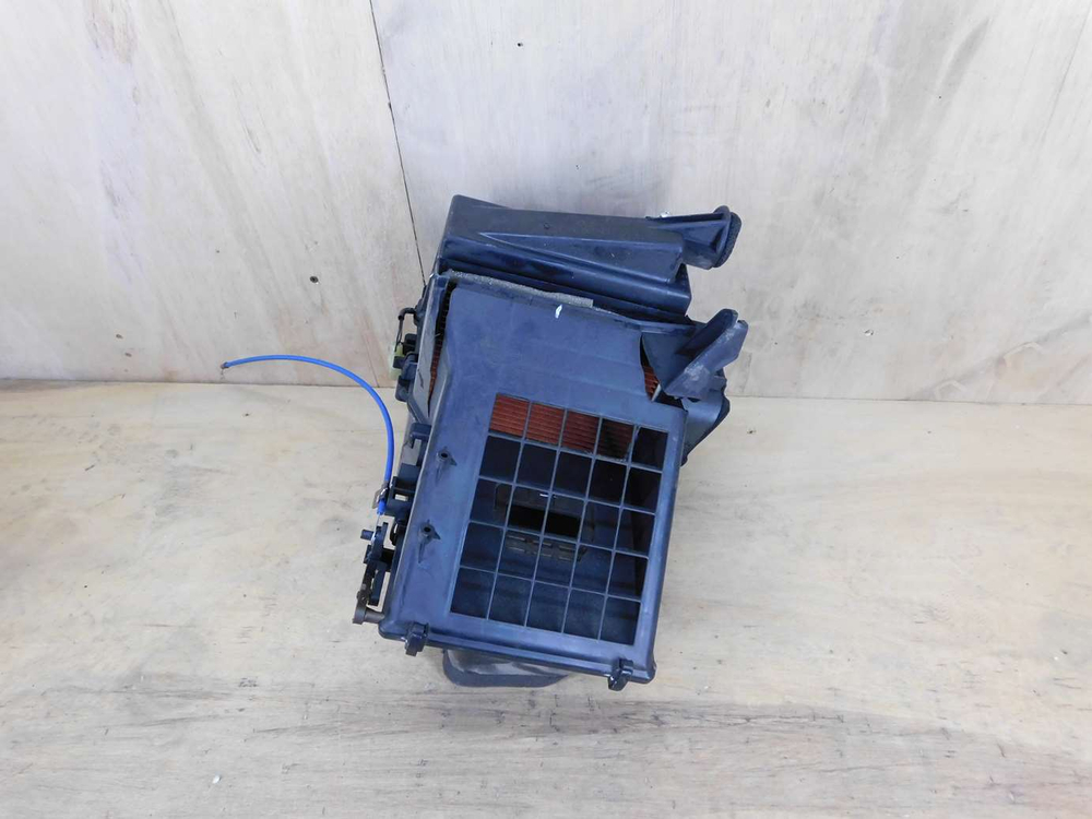 корпус печки всборе Suzuki Jimny JB23A K6AT 2012