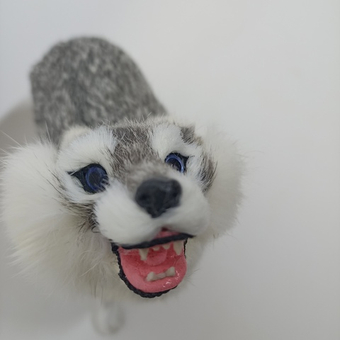 Игрушка из натурального меха Волк