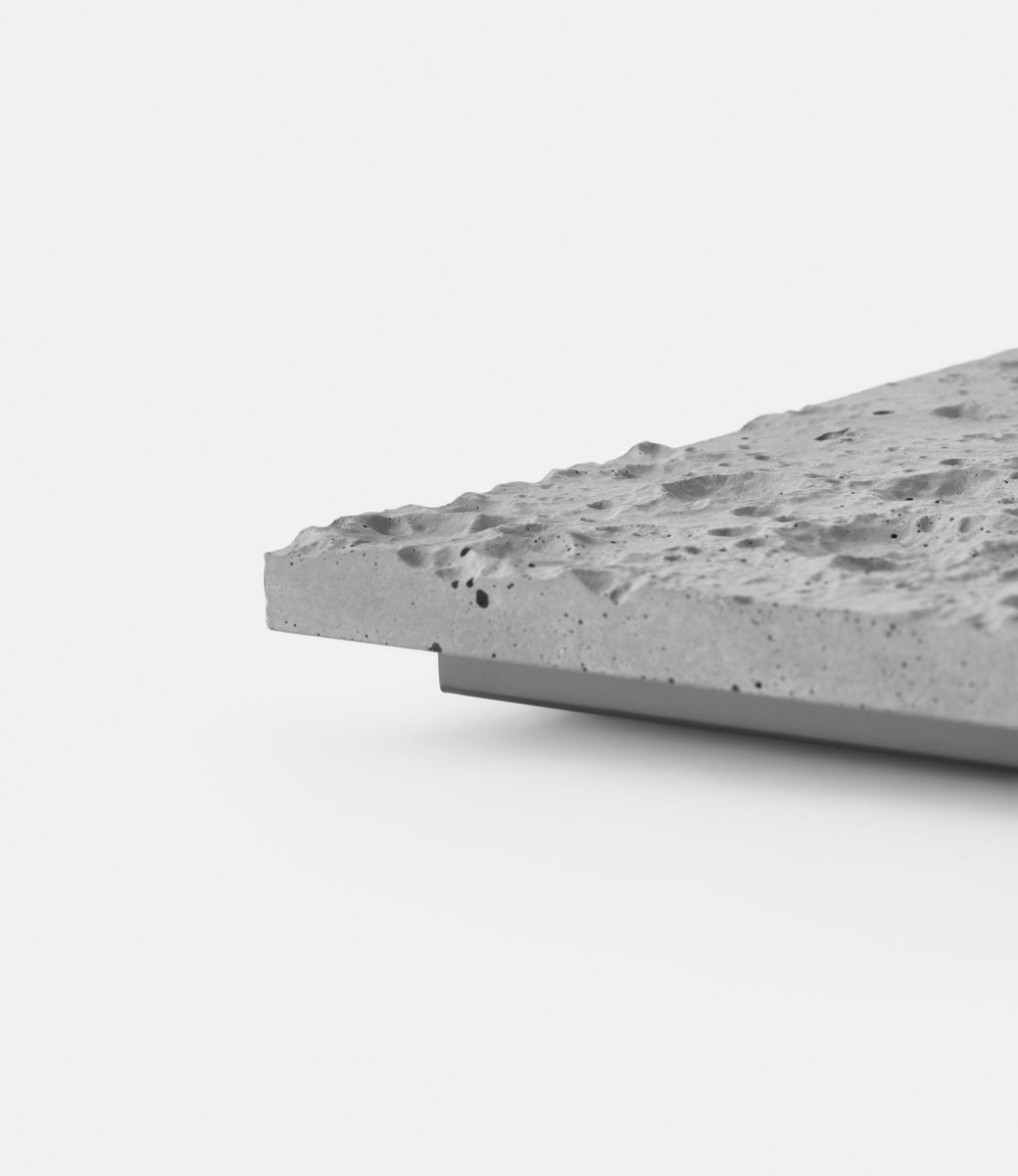 Deskspace Lunar Surface Large — лунная поверхность из бетона