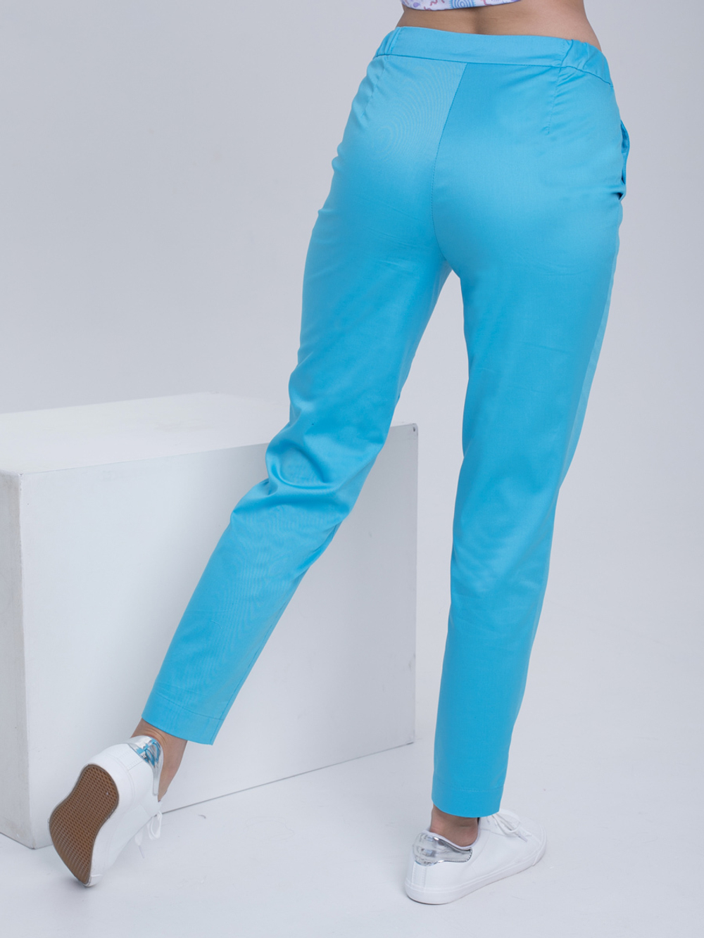 Женские медицинские брюки с карманами