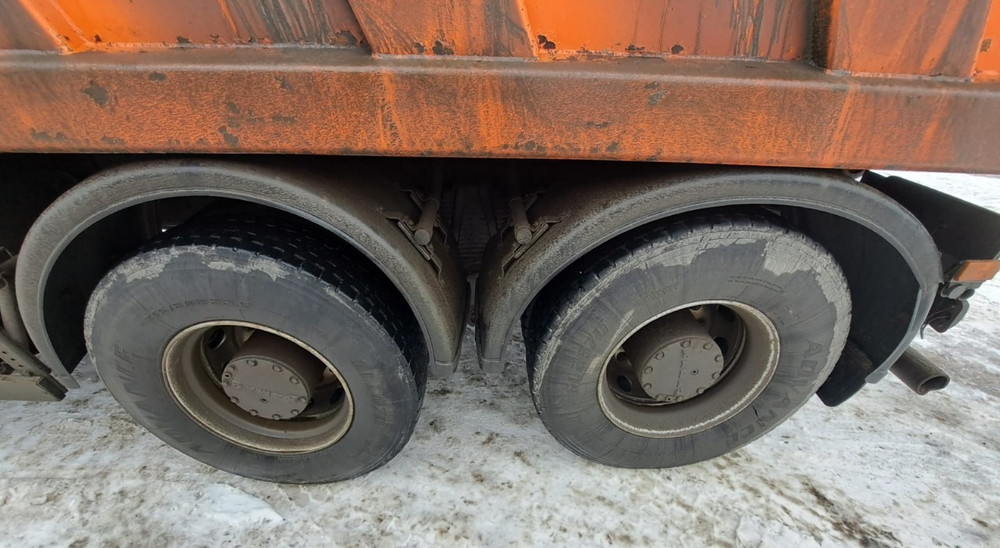 КамАЗ 65201 8x4 Самосвал 65201-53 (Дизельный, 11,8 л, 400 л.с., МТ)