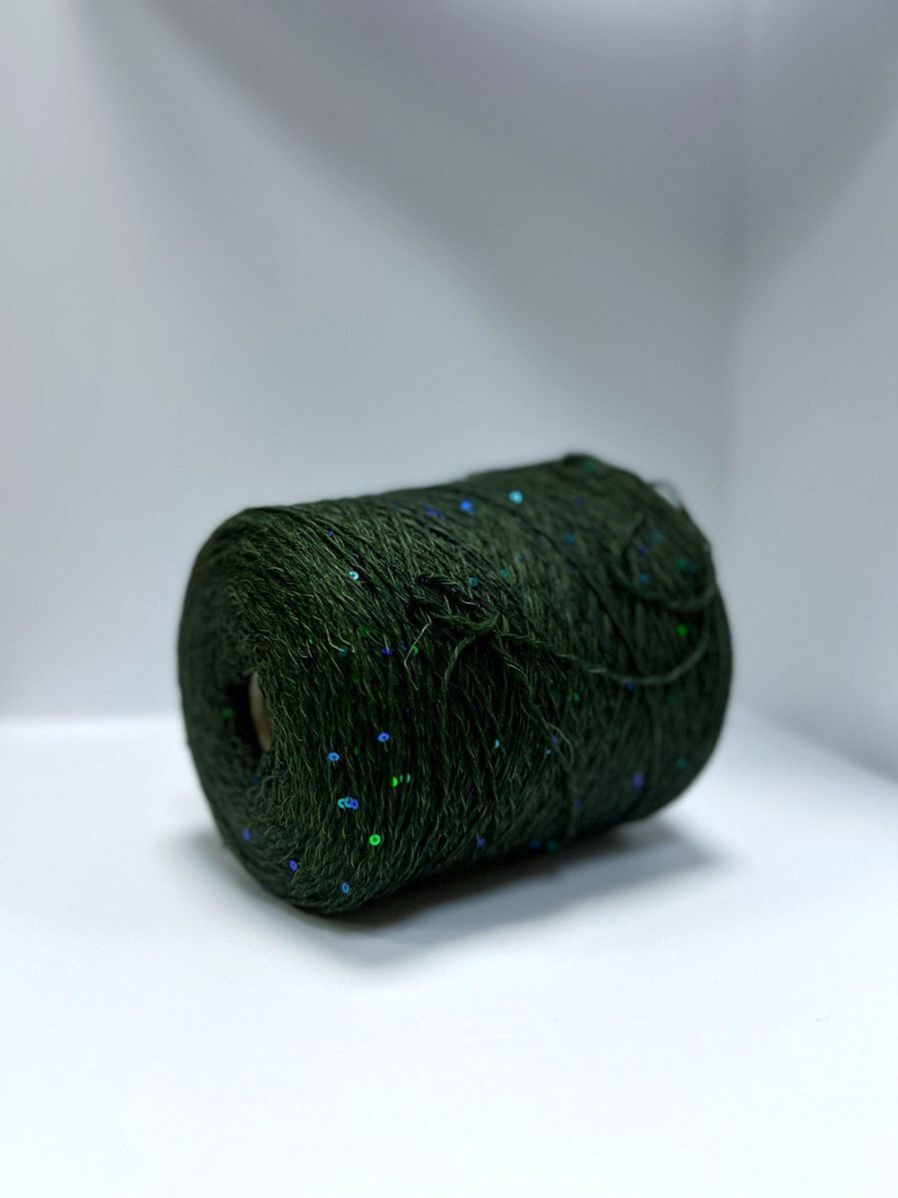 Трикотажная пряжа для вязания Eyre Pailletes с пайетками