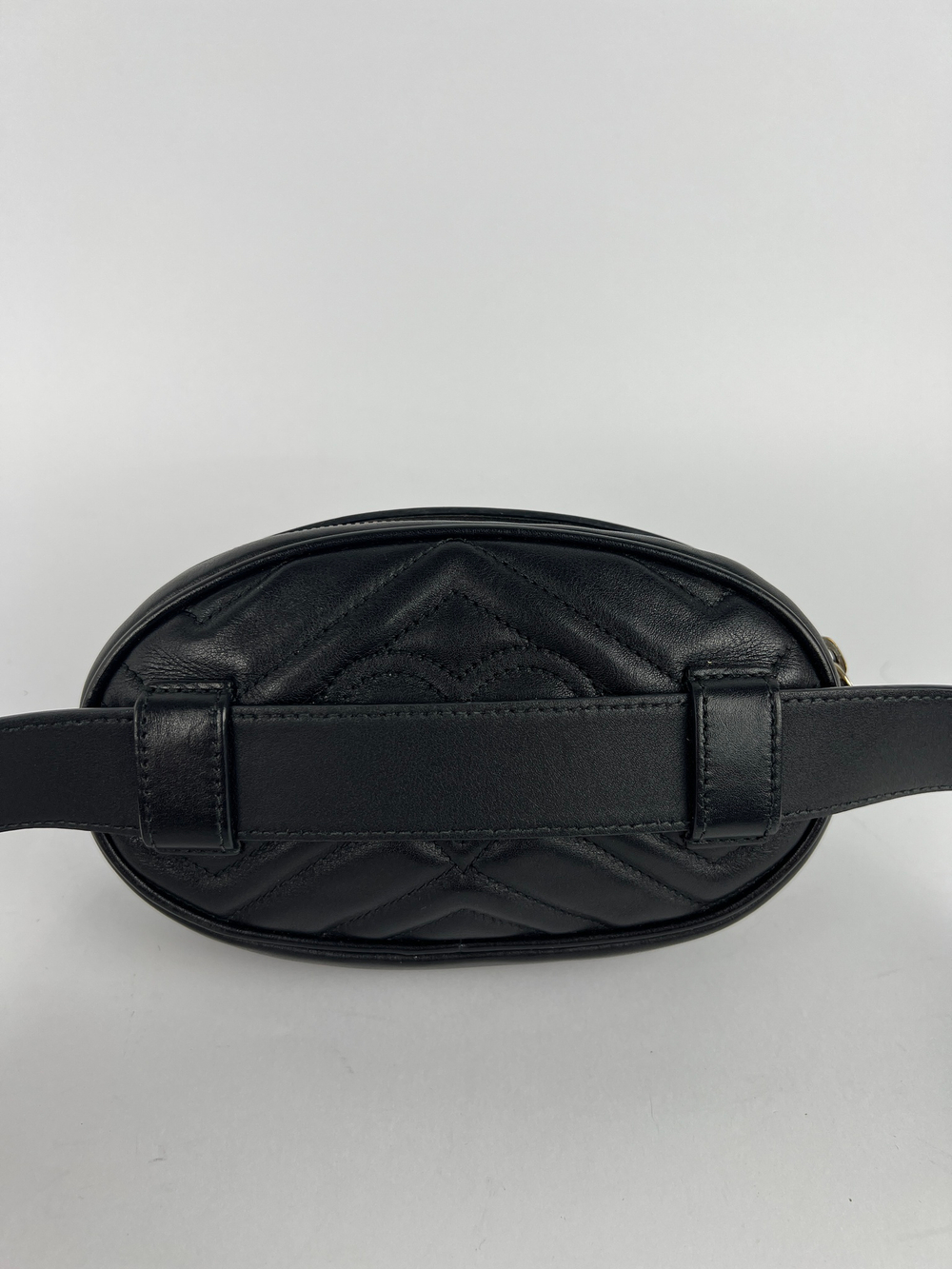 Сумка Gucci GG Marmont Belt Bag Matelasse Leather