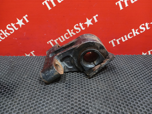 Кронштейн стабилизатора переднего 2024г