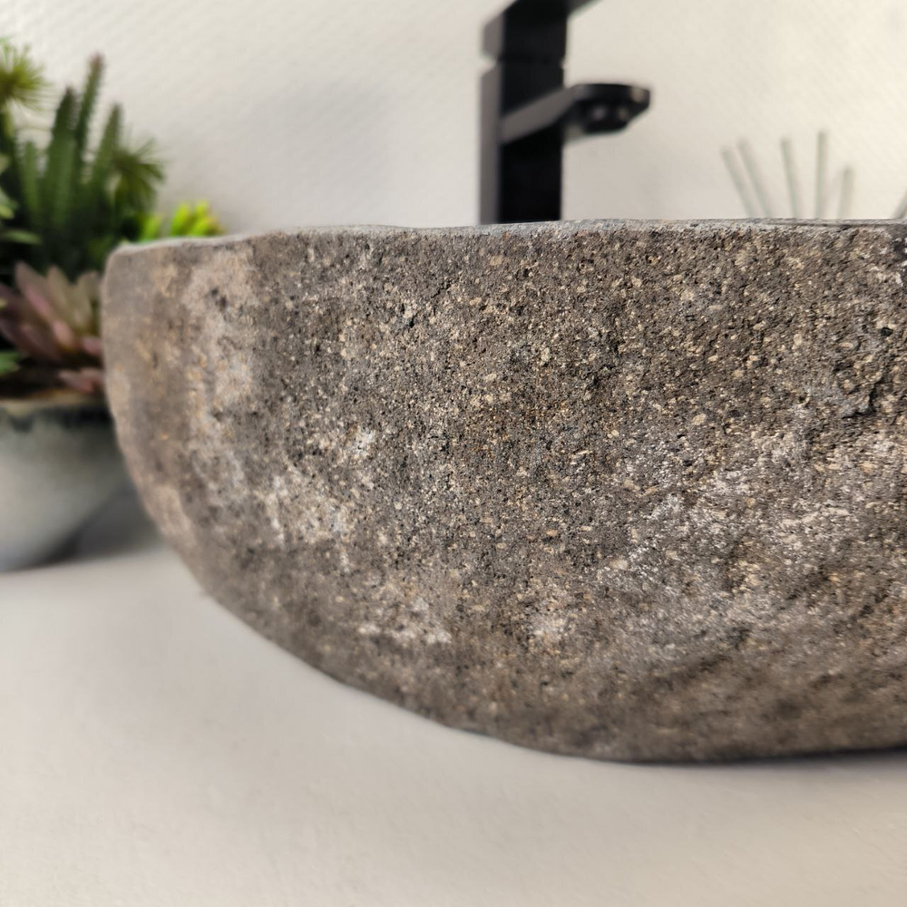 Раковина из речного камня RS-65457 46*39*15 0861