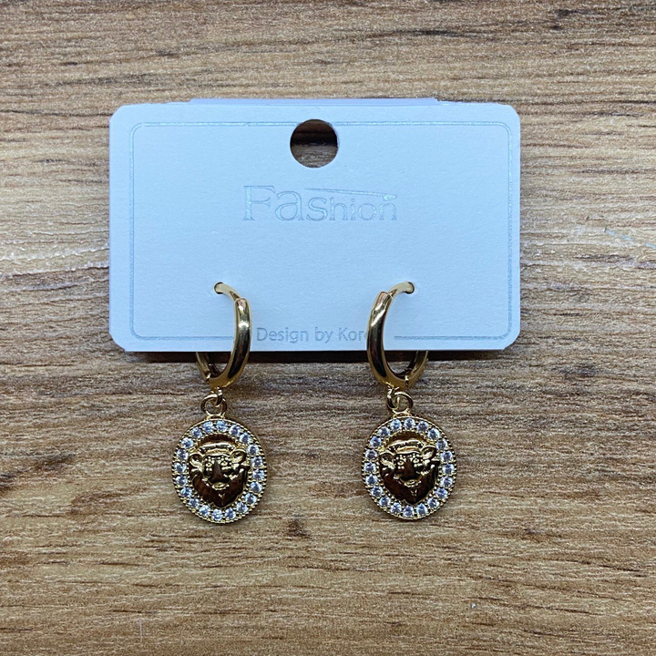 Серьги кольца Лев в оправе циркон металл золотистый