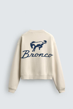 ZARA Х FORD ТОЛСТОВКА С КОМБИНИРОВАННЫМ ПРИНТОМ, ЖЕЛТОВАТО-БЕЛЫЙ