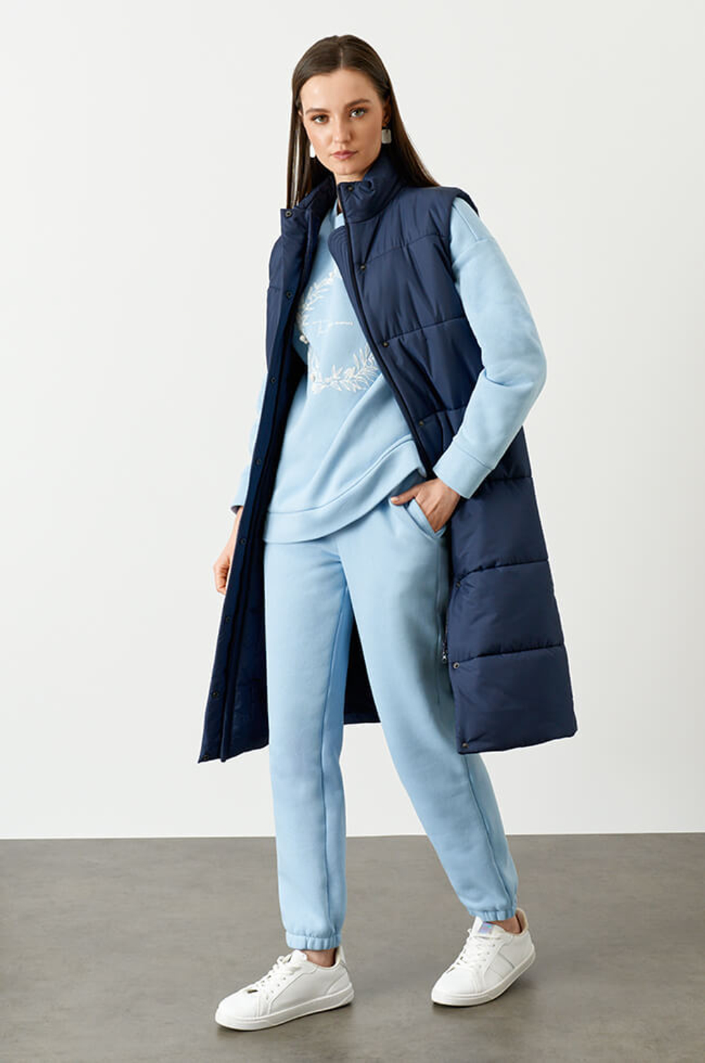 0089 Жилет женский (синий)