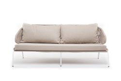 "Милан" диван 3-местный плетеный из роупа, каркас алюминий белый муар, роуп бежевый круглый, ткань бежевая 052