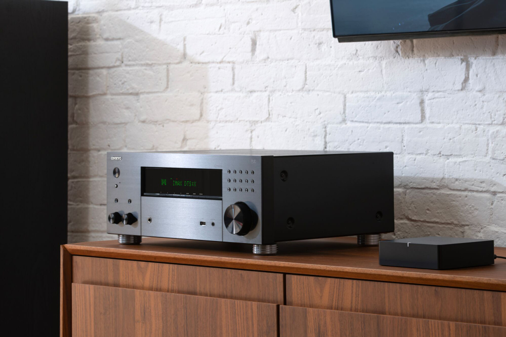 AV ресивер Onkyo TX-RZ30B