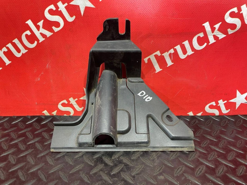 Накладка торпедо левая