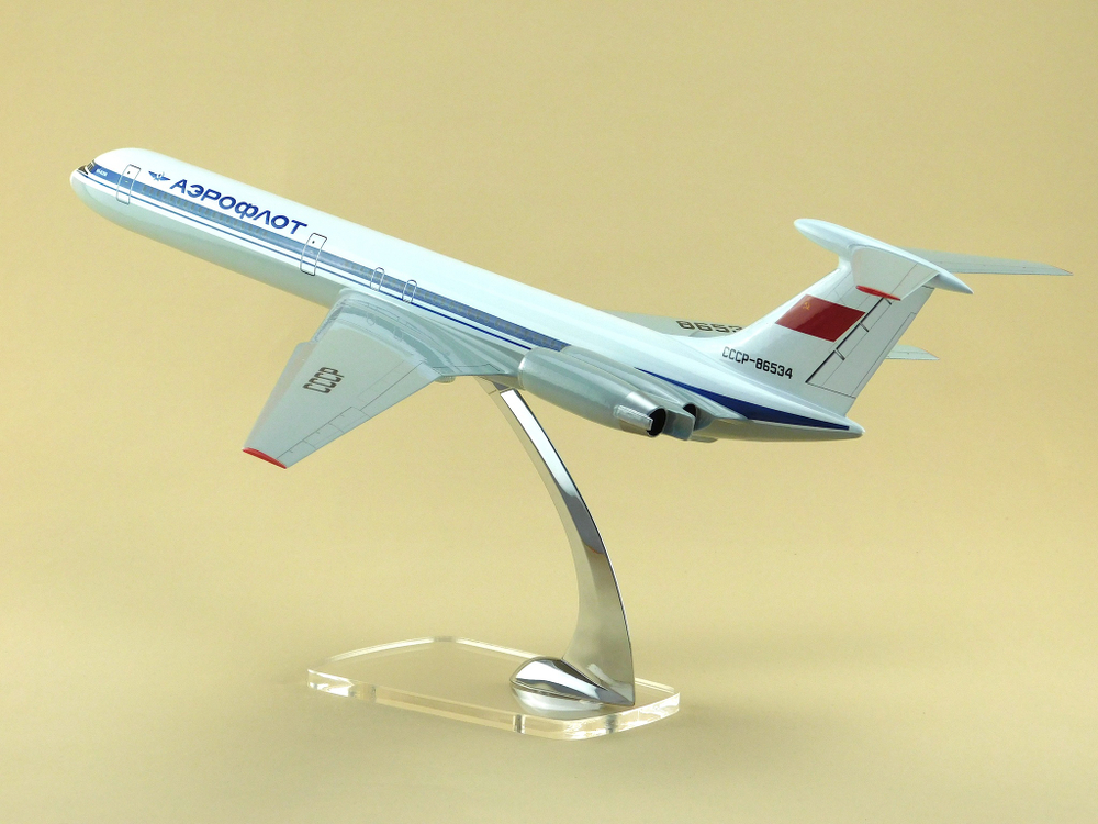 Модель самолета Ил-62М (М1:100, Аэрофлот СССР-86534)