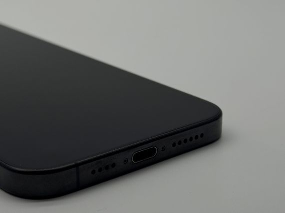 iPhone 15 Pro Max 256Gb Black Titanium