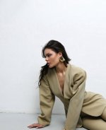 Пиджак с объемными рукавами олива