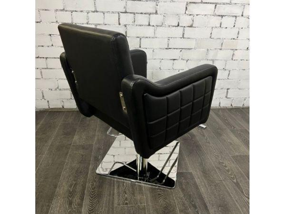 Парикмахерское кресло Каспер.