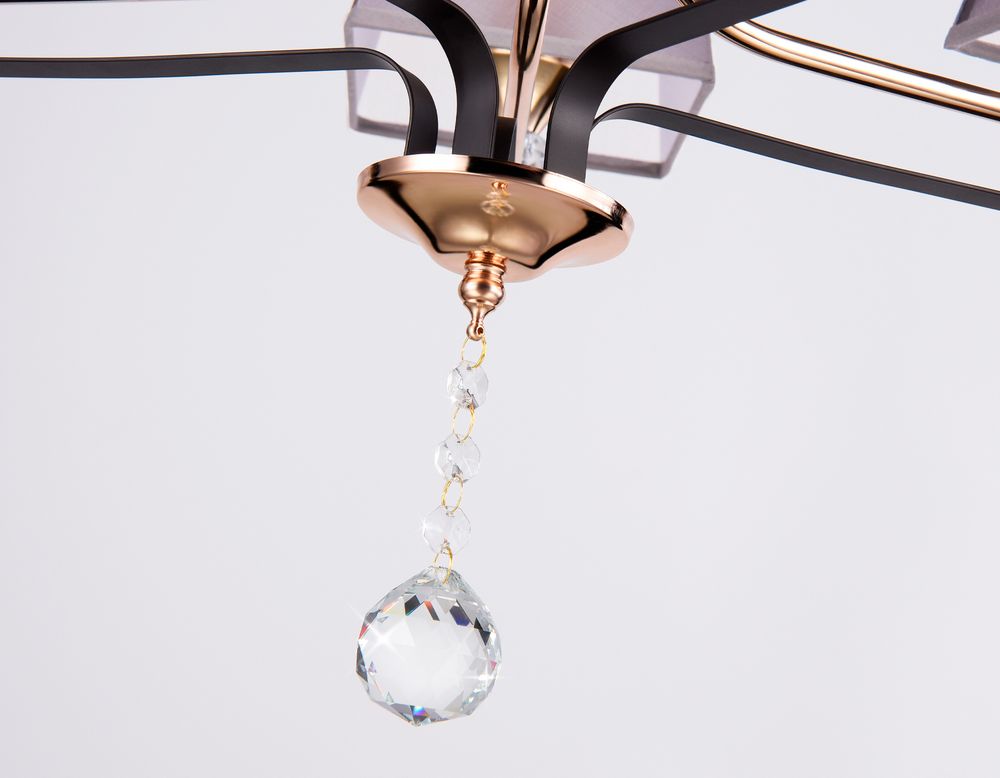 Ambrella Подвесная люстра с абажуром и хрусталем Modern TR4616