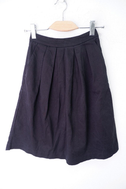 Юбка темная в складку 40 размер