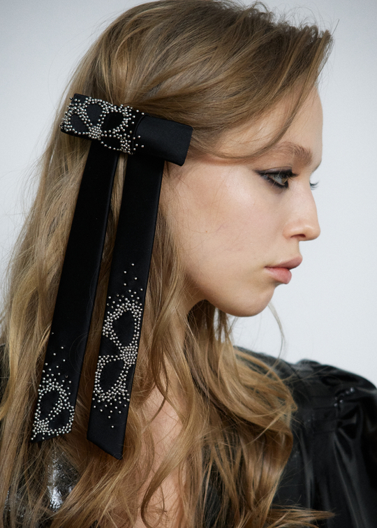 Бант "Мэри" с серебристым декором