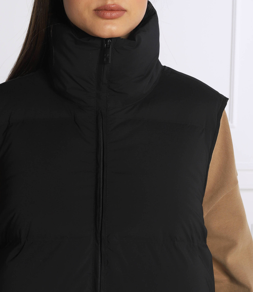 пуховая безрукавка seamless Calvin Klein - черный(K20K204686)