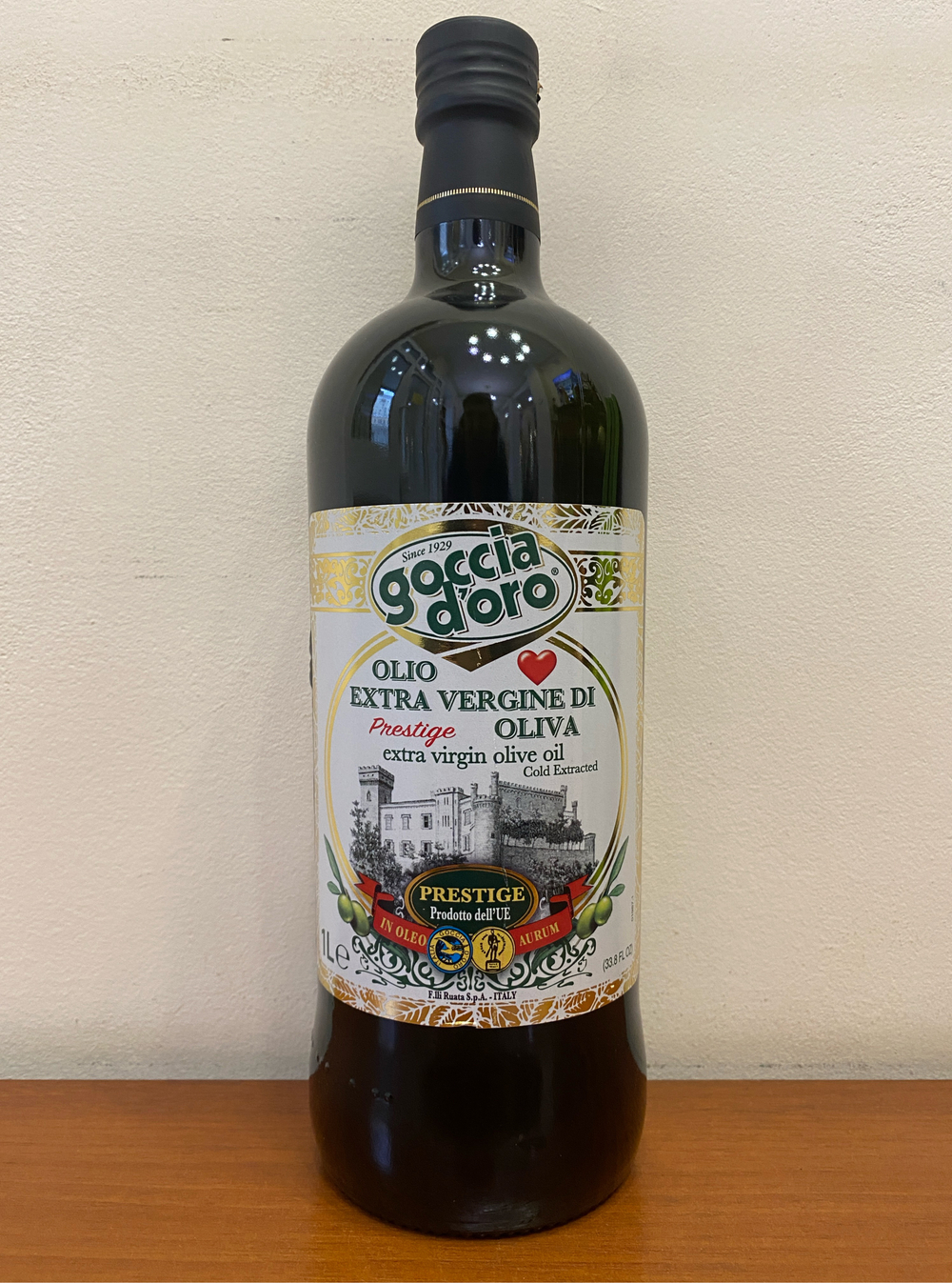 Оливковое масло Goccia D'oro Prestige 0,5л и 1л Италия