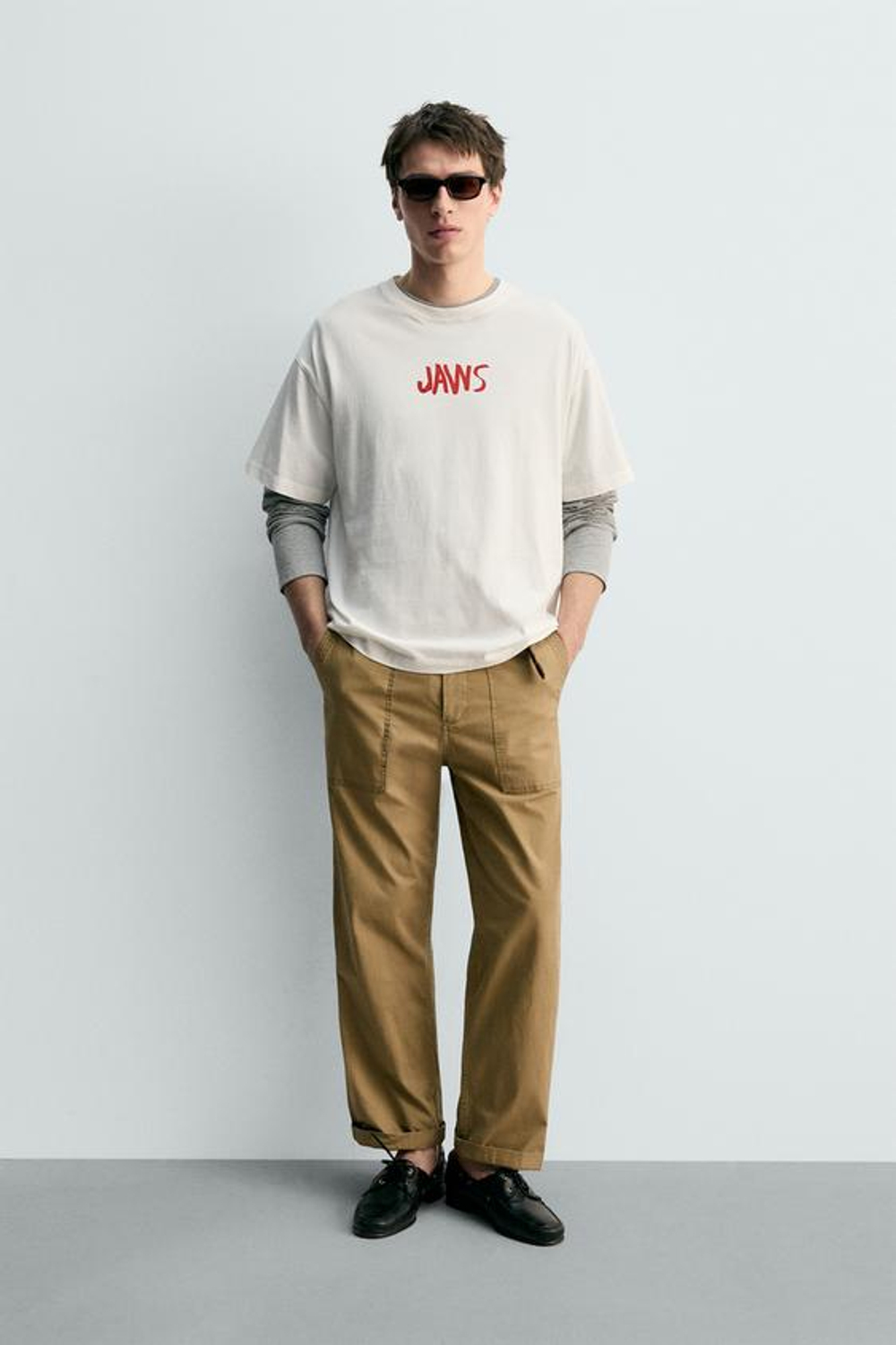 ZARA X DYLAN´S T-SHIRT CLUB ФУТБОЛКА С ИЛЛЮСТРАЦИЕЙ JAWS© UCS LLC AND AMBLIN, БЕЛЫЙ