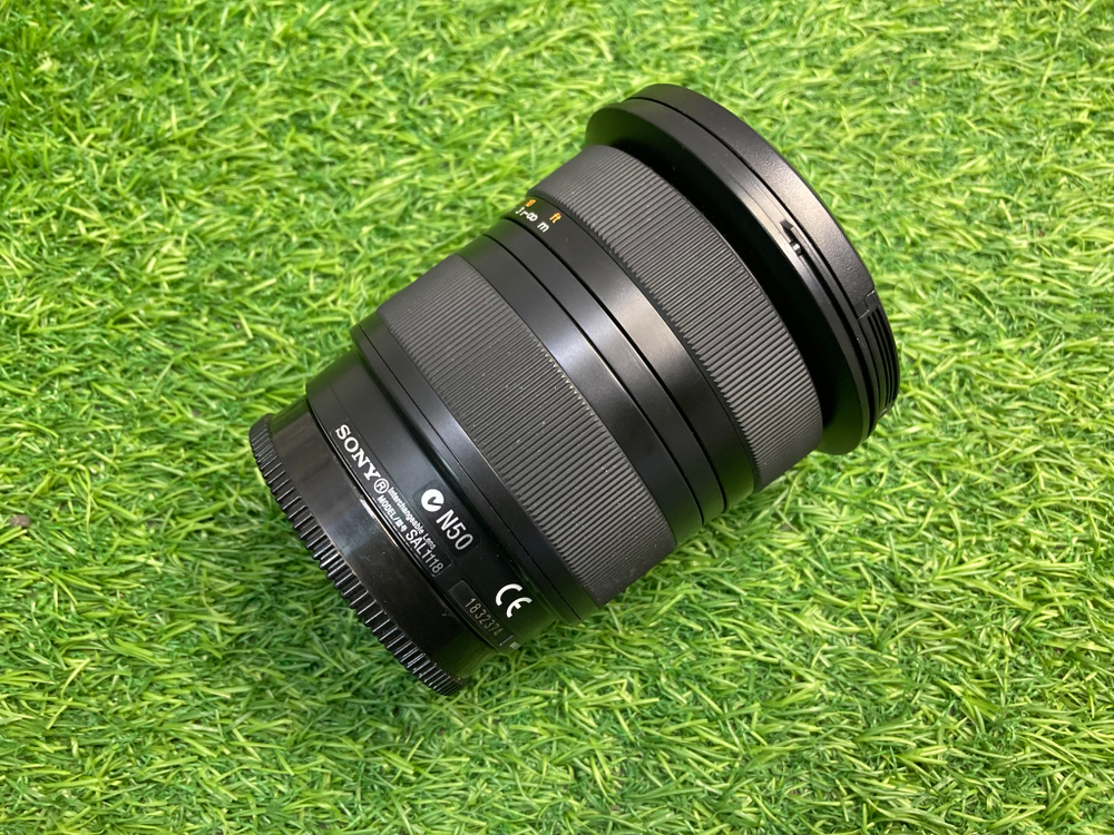 Sony DT 11-18mm 4.5-5.6