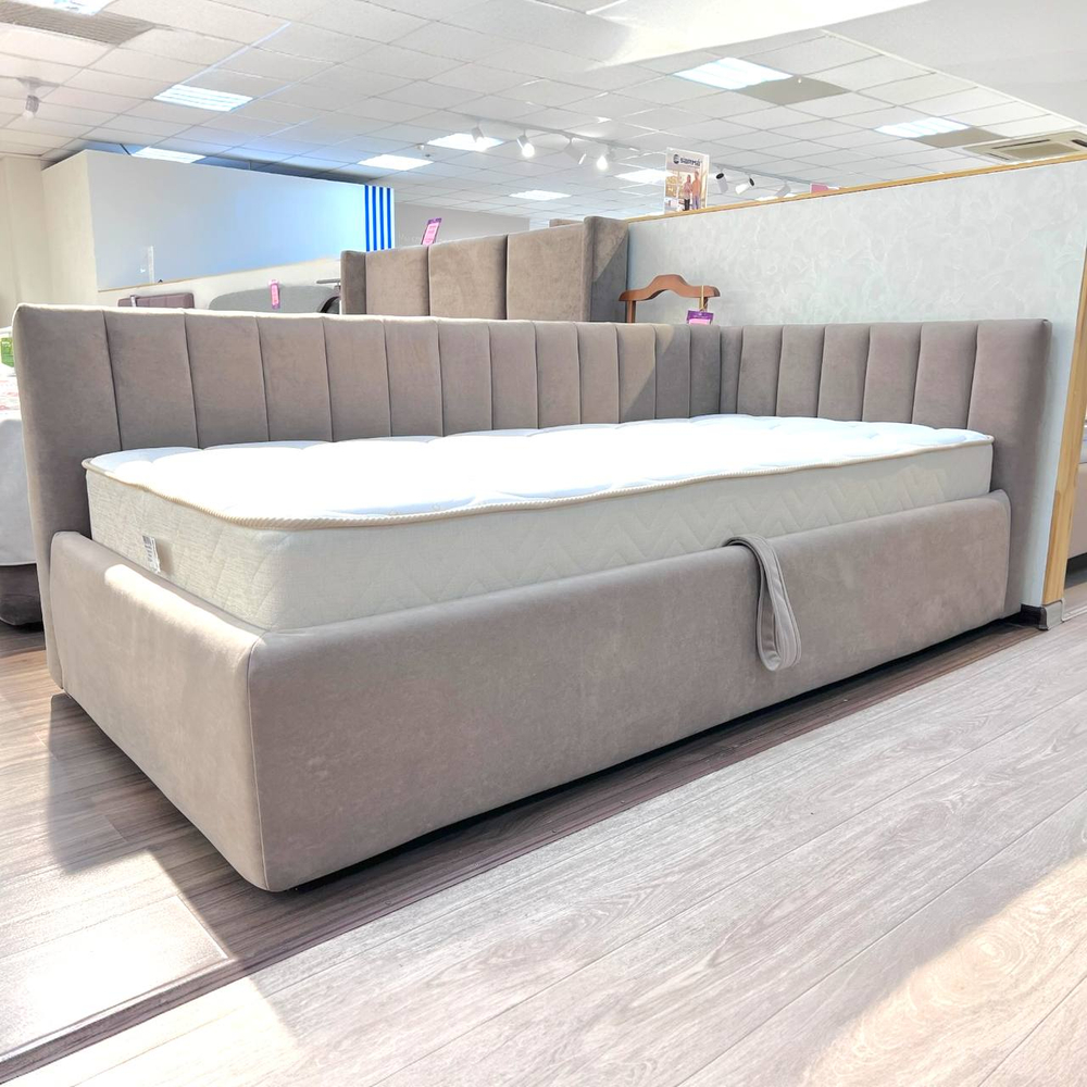 Кровать 90*200 ПОЛОСКИ Г-ОБРАЗНАЯ с ПМ и ящиком