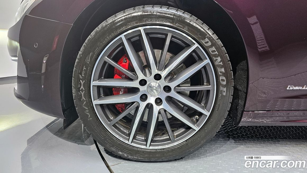 Maserati Ghibli 3.0 GranLusso (12.2020)