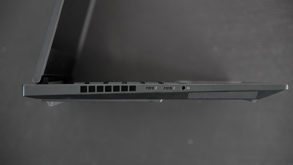 HP Omen 16 / RTX 4070 / i7-14650HX / 16.1 2560x1440 IPS 240 Hz
