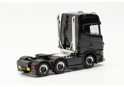 Тягач Scania CS 20 HD 6x2 с трубами и защитой от ударов, черный