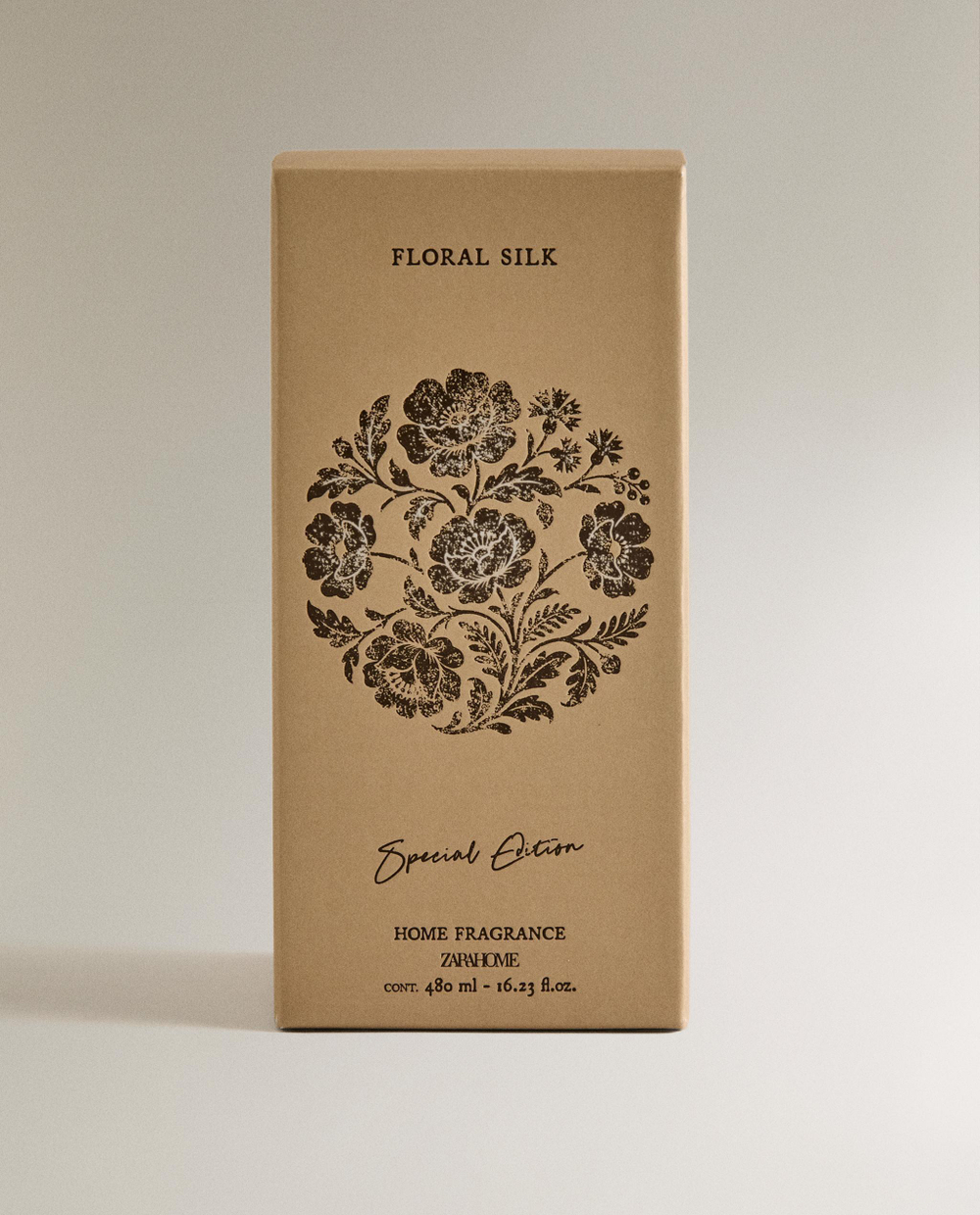 Zara Home Аромадиффузор Floral Silk 480 мл, тростниковые палочки микадо, аромат цветочный, Розовый
