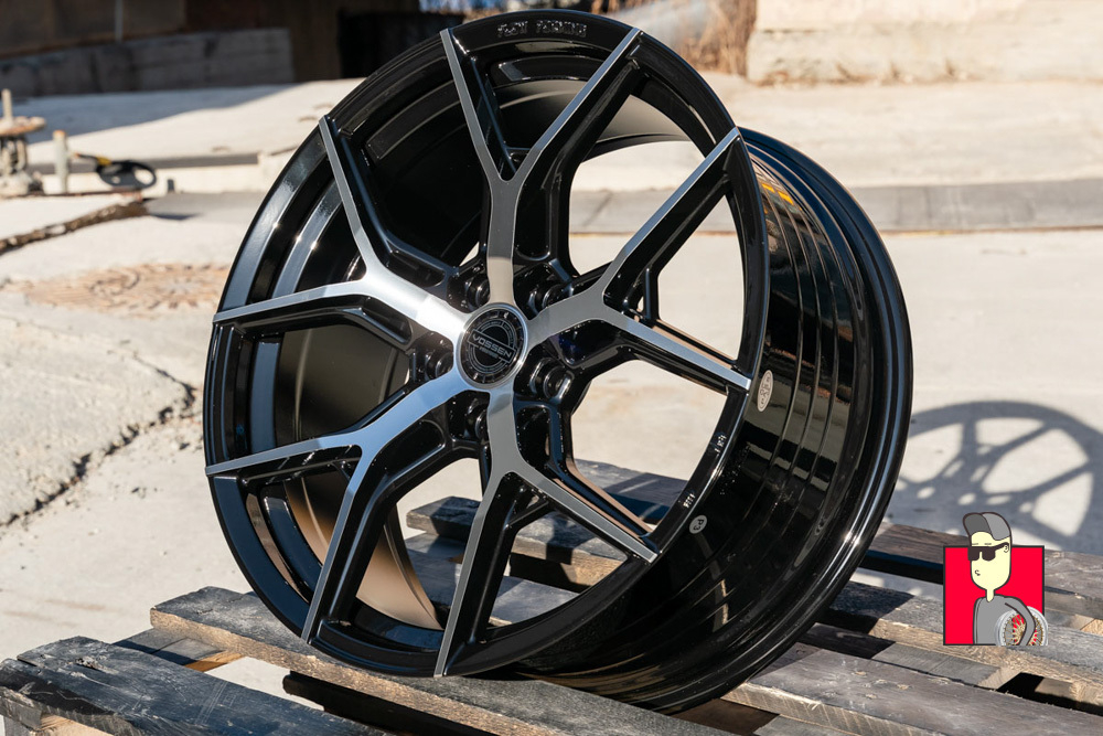 Комплект дисков Vossen HF-5 19x8.5 et38 5x114.3
