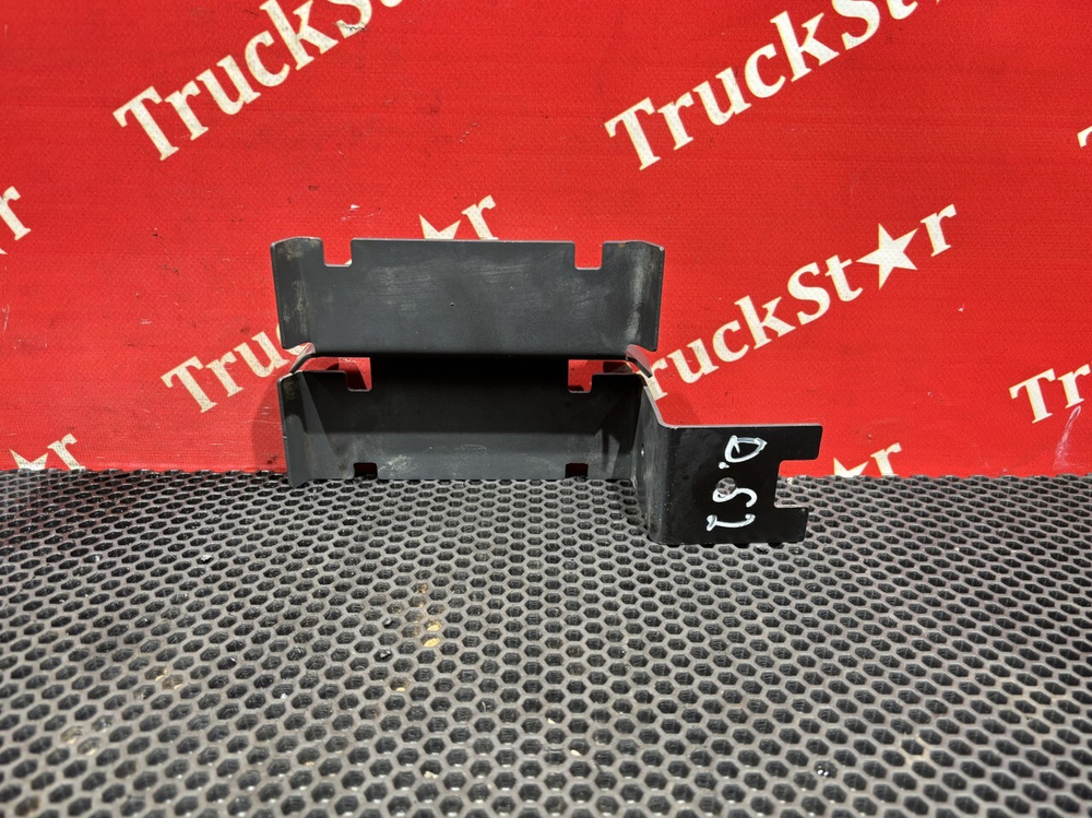 Кронштейн проводки