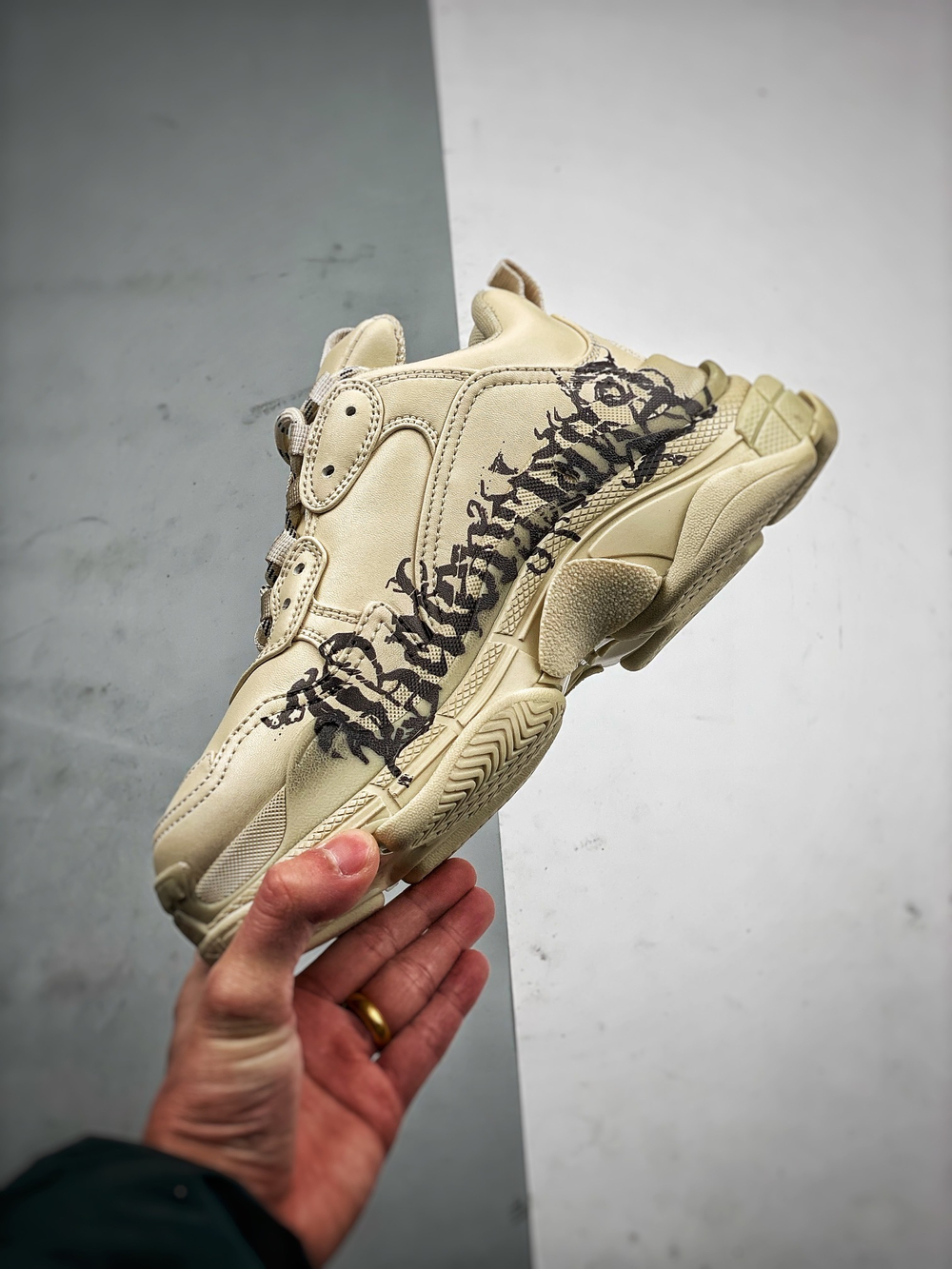 Balenciaga Triple S