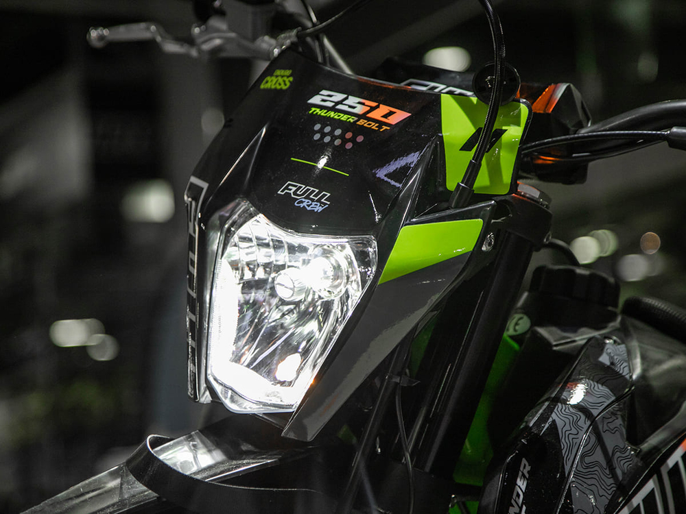 Мотоцикл FULL CREW Thunderbolt PR250 ENDURO